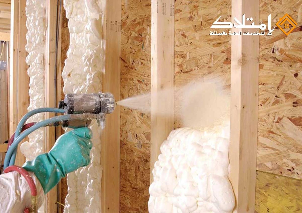 خطوات تنفيذ عزل الأسطح بالرياض